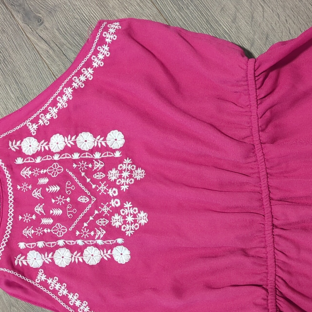 NWT Blue Rain Francesca's Embroidered Halter Romper - Picture 3 of 11